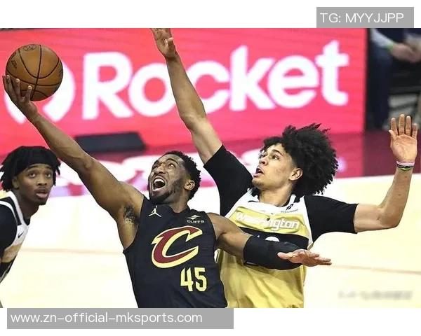 米切尔高效砍下30分5助表现出色但失误影响球队表现 米切尔高效砍下30分5助表现出色但失误影响球队表现